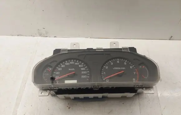 Mitsubishi Space Runner Speedometer (instrument cluster) MR381545 576540 381545