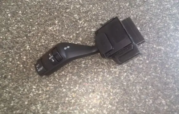 Ford Focus C-MAX Indicator stalk 4M5T13335BD