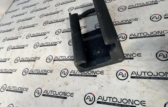 BMW 3 G20 G21 Front passenger seat rail trim 7448270