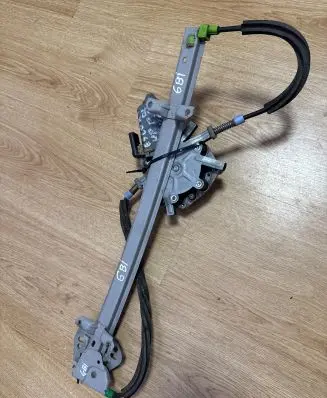 Ford Escort Front door window regulator with motor 0531823504