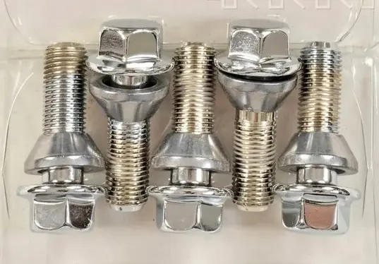 Volvo XC90 Nuts/bolts 