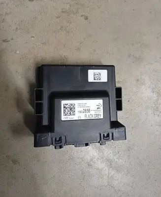 Buick Encore I Parking PDC control unit/module 13522656