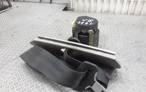 Renault Megane II Front seatbelt