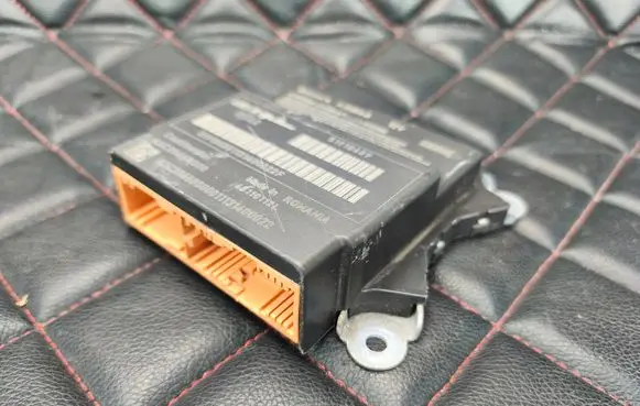 Fiat 500 Airbag control unit/module 51918659 A2C30468000 45110112L