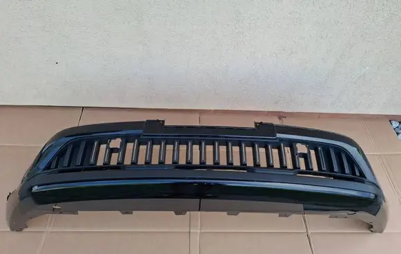 Renault Austral Front bumper lip 620263625R