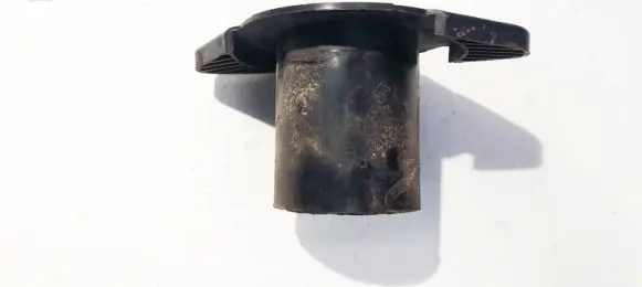 Honda CR-V Front coil spring rubber mount 