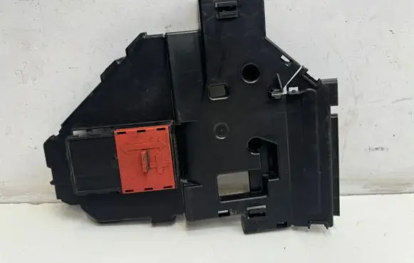 Mercedes-Benz GLC X253 C253 Fuse box cover DBPD925