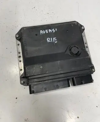 Toyota Avensis T270 Other control units/modules 8966105D80 MB2753003891