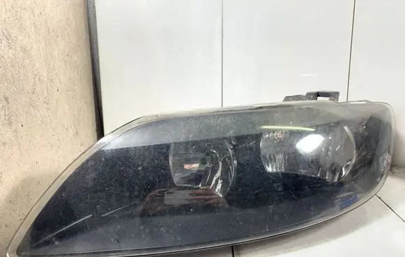 Audi Q7 4L Headlight/headlamp 4L0941003K