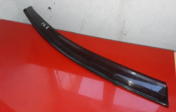 Nissan Qashqai Front door glass trim molding NOCODE