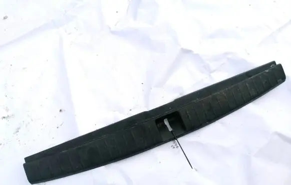Subaru Legacy Other trunk/boot trim element 95073AG000