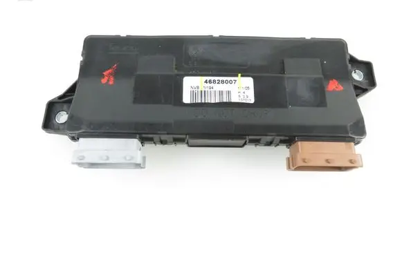 Fiat Croma Central body control module 46828007