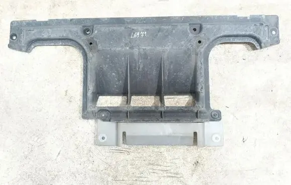 Mercedes-Benz GLS X167 Engine splash shield/under tray A1675200900