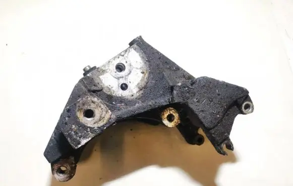 Peugeot 206 Engine mounting bracket 96348182 96348178