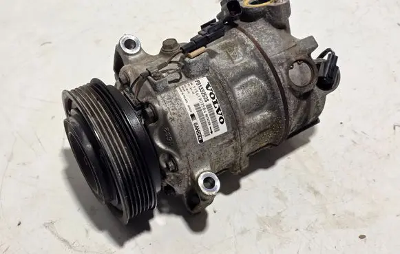 Volvo XC60 Air conditioning (A/C) compressor (pump) P31332528