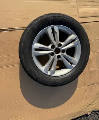 Hyundai ix35 R17 spare wheel 