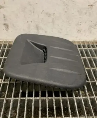 Chrysler Pacifica Rear air vent grill 5SR69DX9 5SR69TRMA