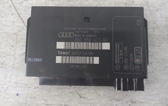 Audi A4 S4 B6 8E 8H Comfort/convenience module 