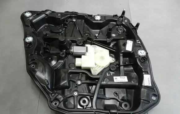 BMW 5 G30 G31 Rear door window regulator with motor 7365167