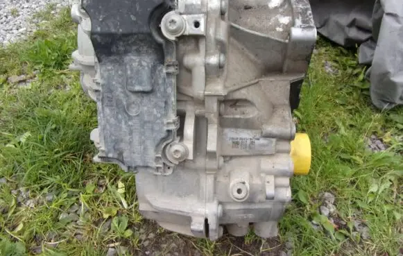 Jeep Compass Automatic gearbox P68311994BA