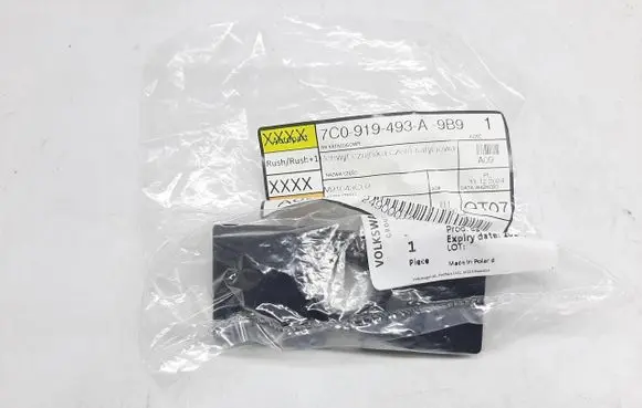 Volkswagen Crafter Rear parking sensor holder (PDC) 7C0919493A