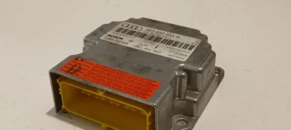 Audi A4 S4 B8 8K Airbag control unit/module 8E0959655G