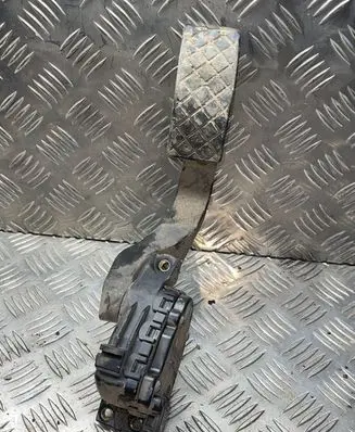 Audi A4 S4 B5 8D Accelerator throttle pedal 8D1721523