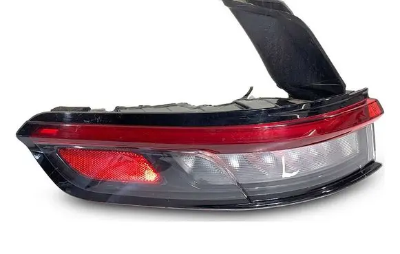 Jeep Grand Cherokee WL Rear/tail lights F00HTC412103