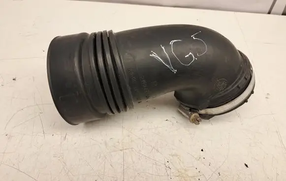 Mini One - Cooper Clubman R55 Air intake duct part V756381280 7563812