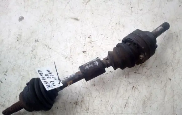 Alfa Romeo 147 Front driveshaft