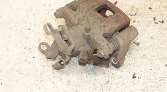 Mitsubishi Outlander Rear brake caliper