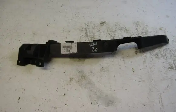 Opel Insignia A Front bumper mounting bracket 20940464