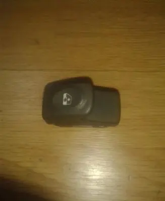 Renault Scenic I Electric window control switch 015
