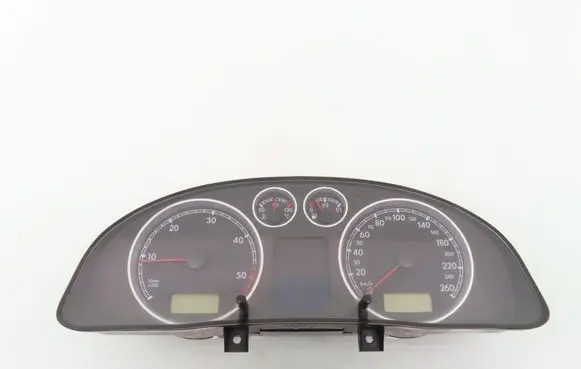 Speedometer (instrument cluster)