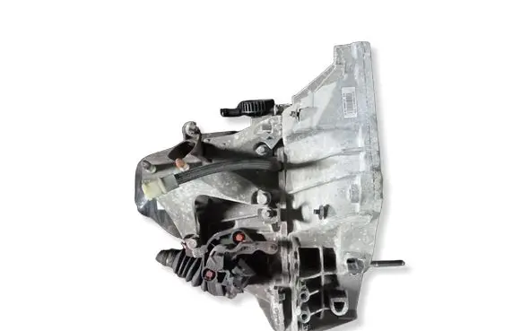 Dacia Sandero Manual 5 speed gearbox JH3351