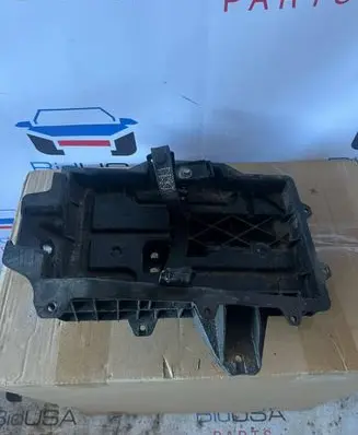Chrysler Pacifica Battery box tray 