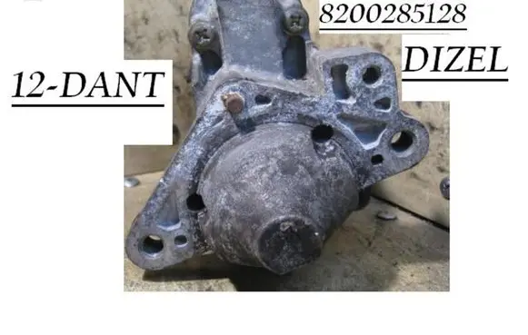 Renault Kangoo II Starter motor 8200285128