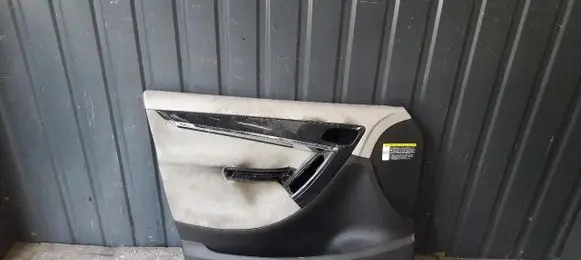 Citroen C4 Grand Picasso Front door card panel trim 96858385zw