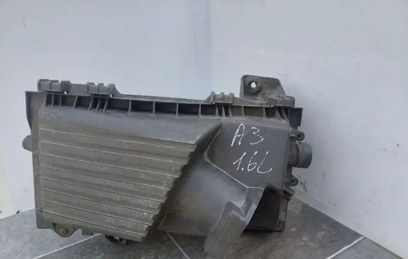 Audi A3 S3 8L Air filter 1J0129607