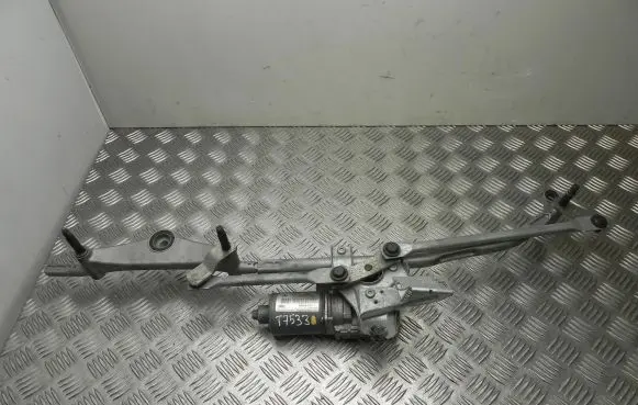 Front wiper linkage