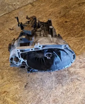 Volvo C30 Manual 5 speed gearbox 3M5R7F096YF