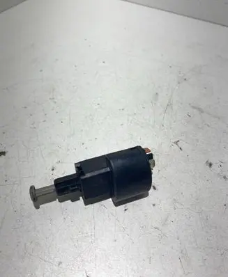 Opel Zafira A Brake pedal sensor switch 09175185