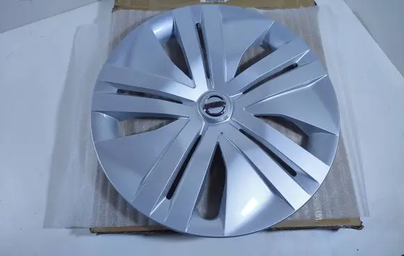 Nissan Leaf II (ZE1) R16 wheel hub/cap/trim 403155SK0B
