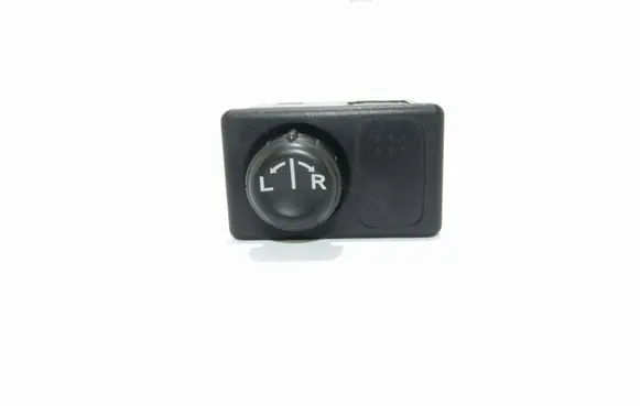 Nissan Primera Wing mirror switch