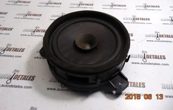 Mitsubishi Grandis Front door speaker MR986442