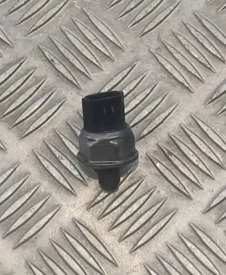 Fuel pressure sensor