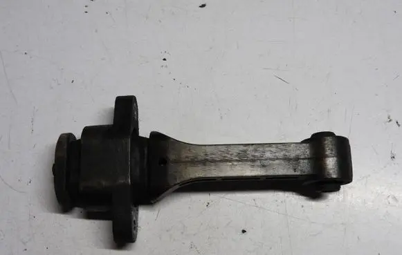 Hyundai ix35 Engine mount vacuum valve 21957-2S000