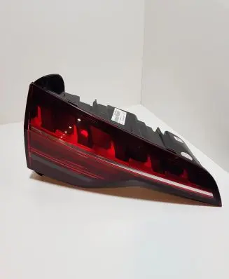 Audi A4 S4 B9 8W Tailgate rear/tail lights 8W9945093AC
