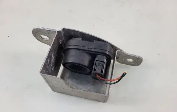 Opel Astra K Alarm system siren 13587667