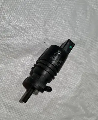 BMW 3 F30 F35 F31 Windscreen/windshield washer pump 8362154
